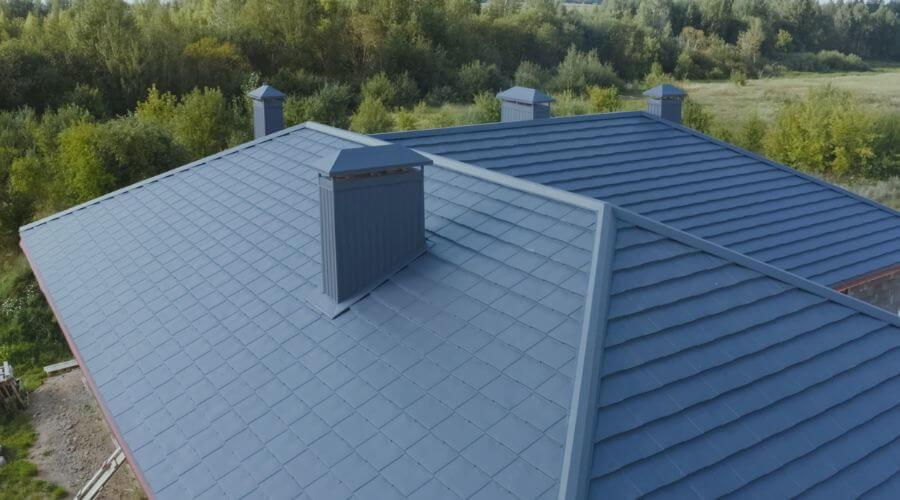 Professional gutter cleaning in Chesaning, MI